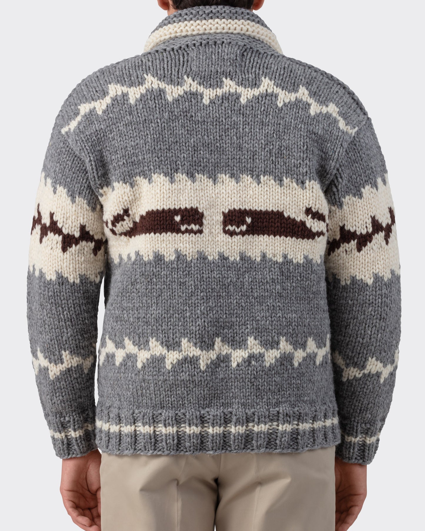 Pull Cowichan : Gris-Écru-Marron