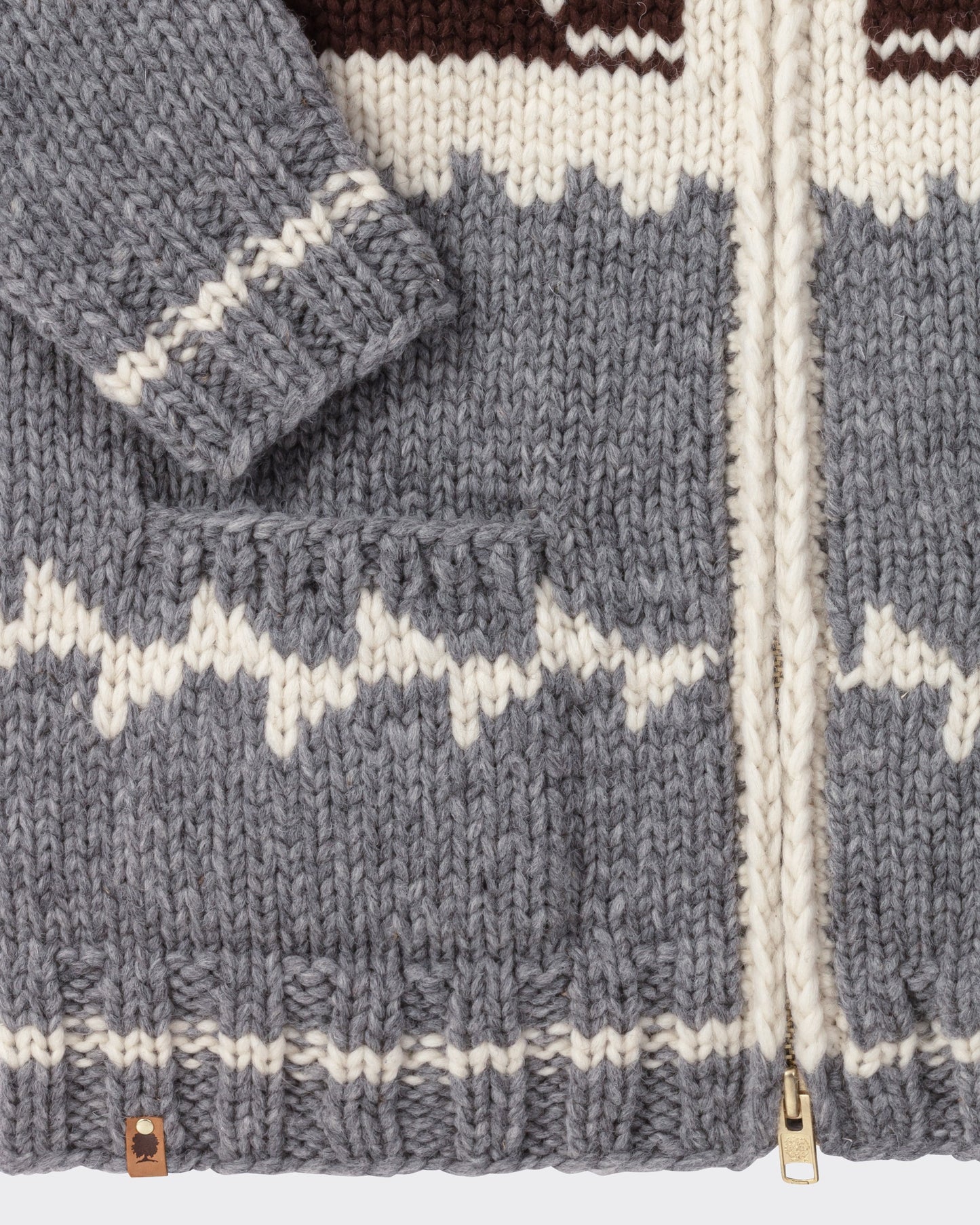 Pull Cowichan : Gris-Écru-Marron