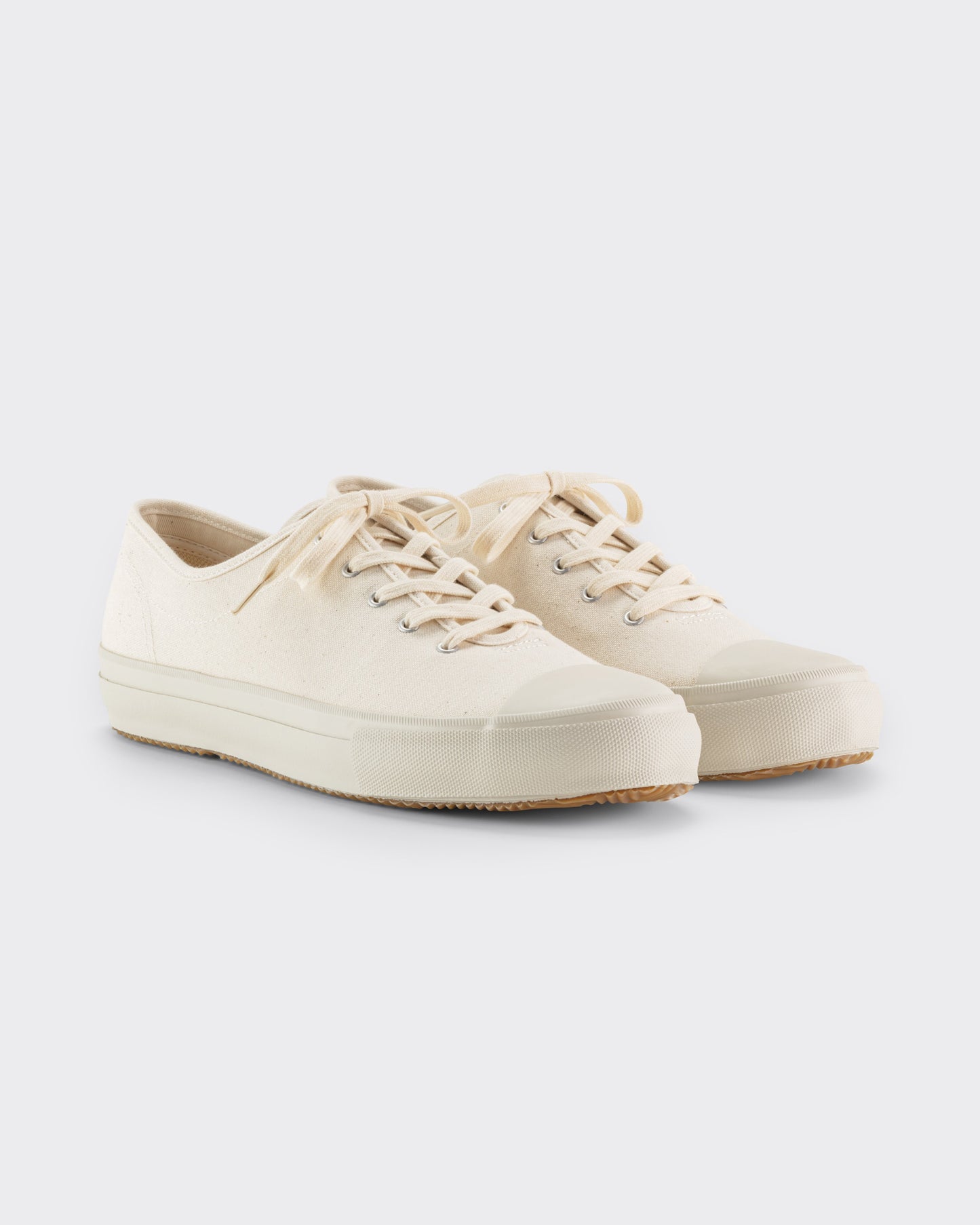 Ubal : White