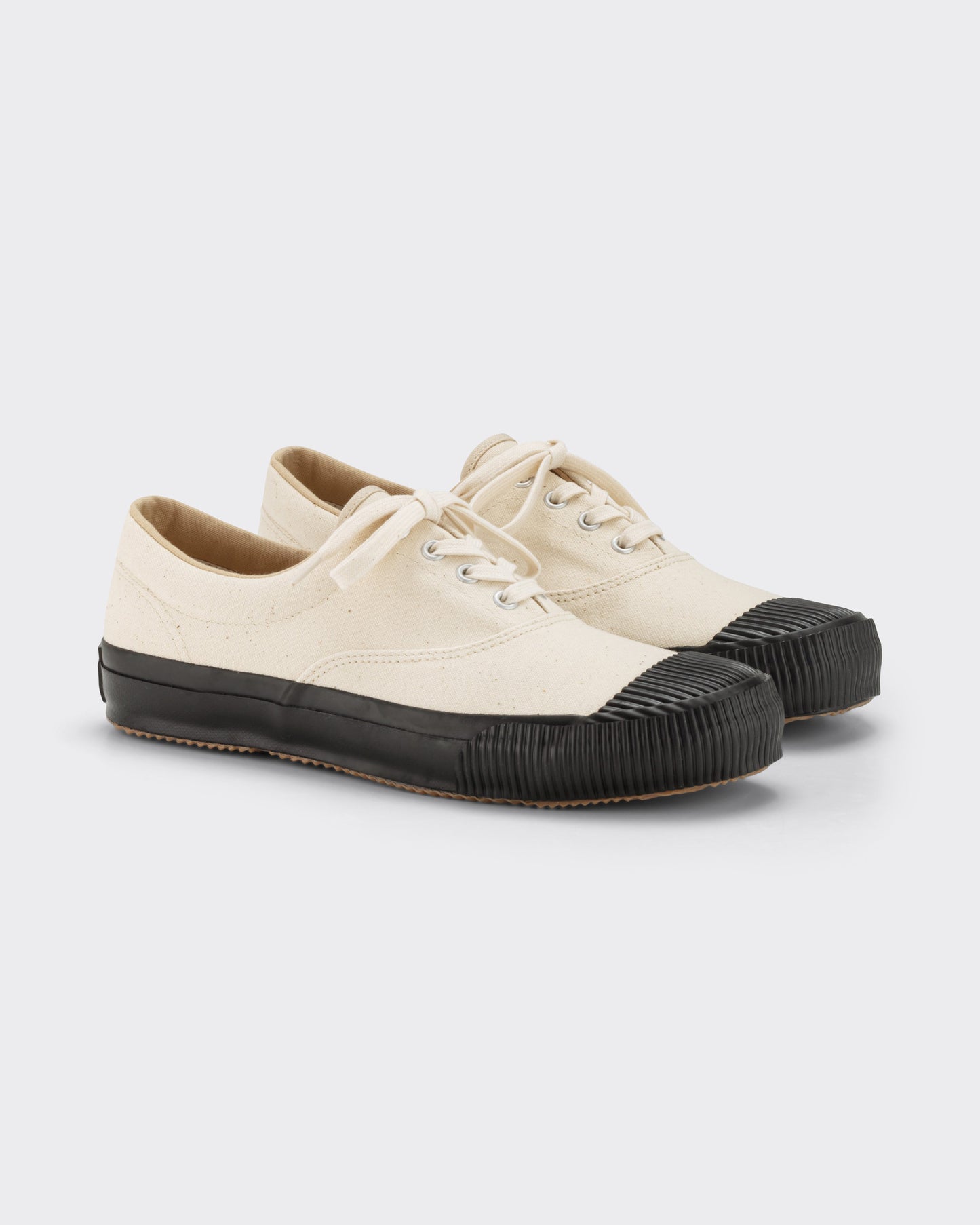 Shellcap : Ecru/Black