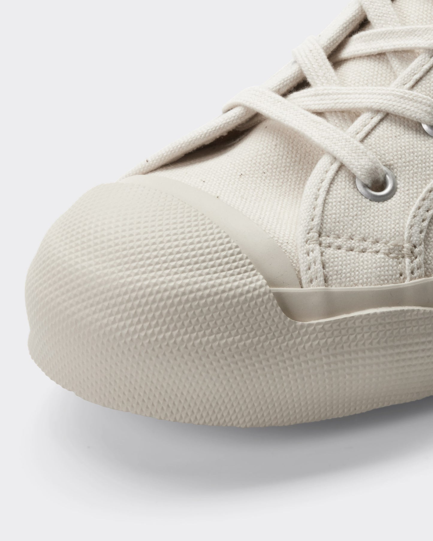 "Court" Shoe : Ecru