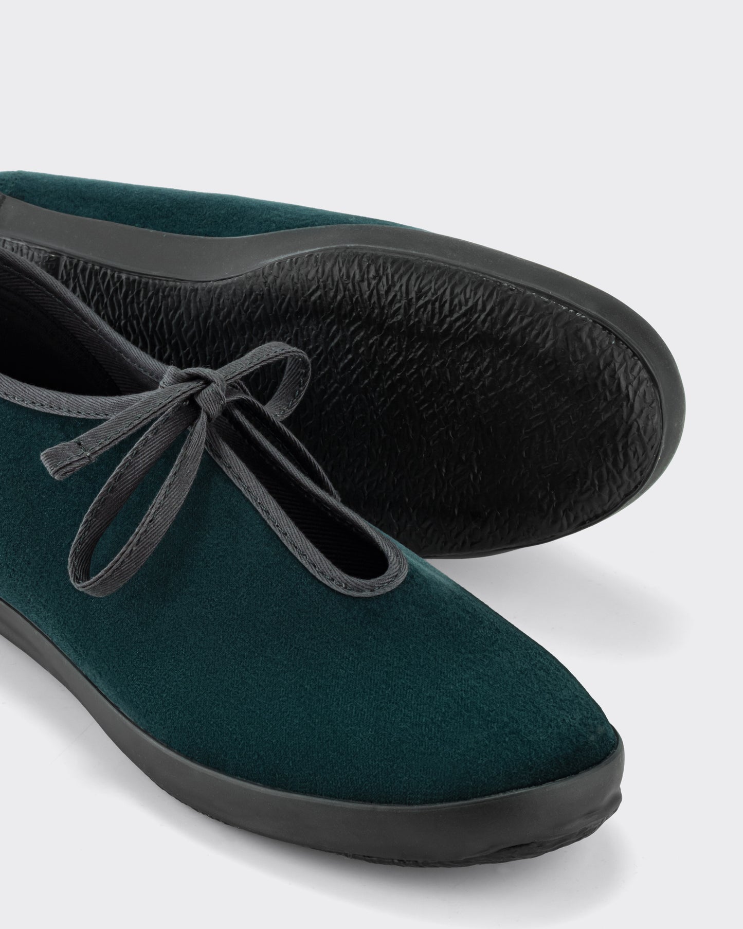 Women Lite Prim in Velvet : Prussian Blue