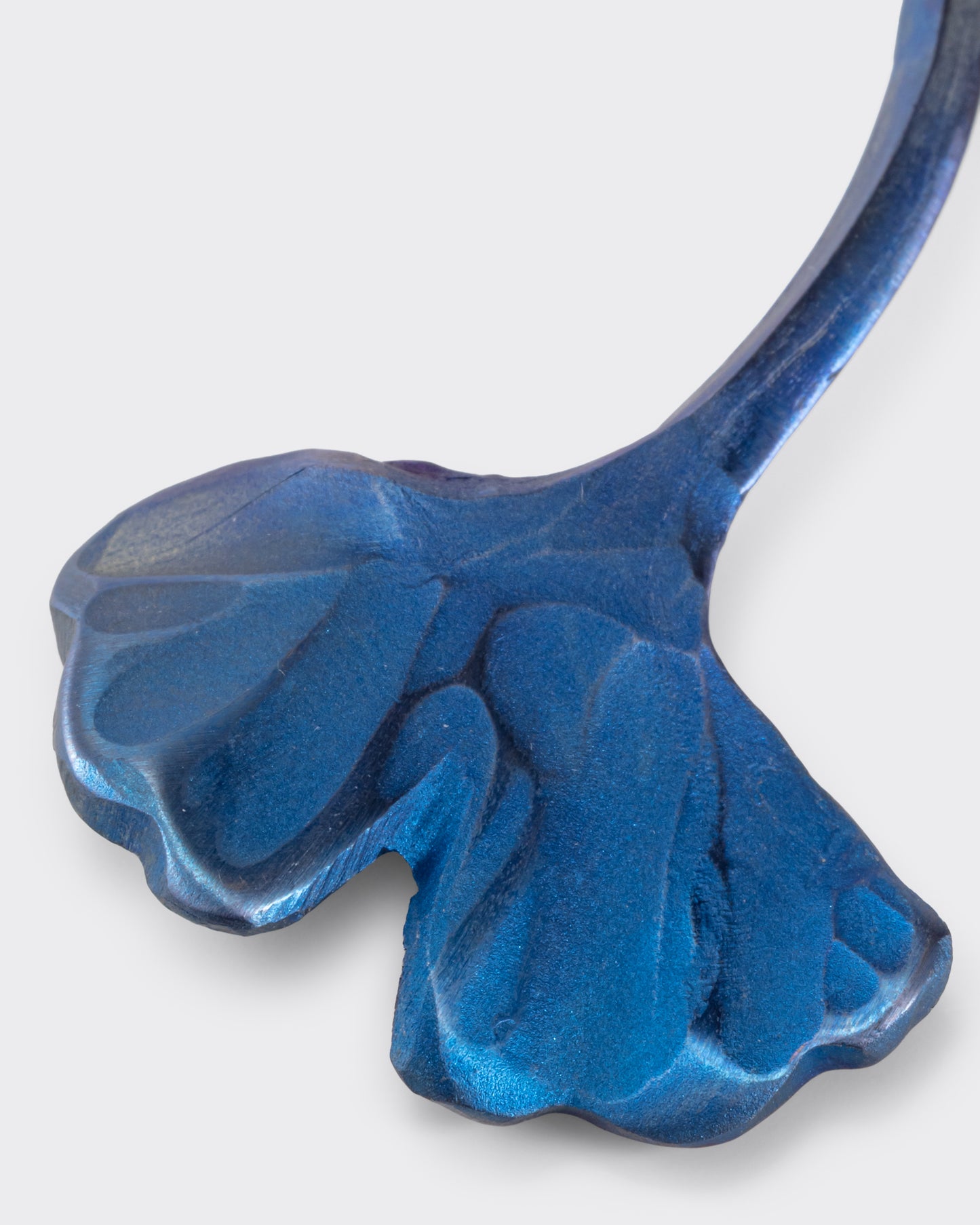 Titanium Ginkgo Leaf Keyring
