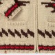 Pull Cowichan : Beige/Noir/Rouge 