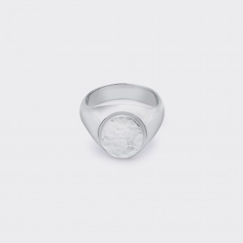 Oval Hammered Signet Ring : 925 Silver/925 Silver