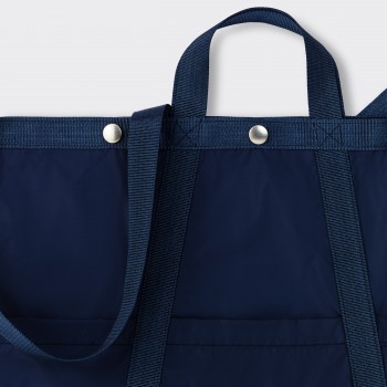 Rocky Mountain Featherbed : Wind Tote : Navy