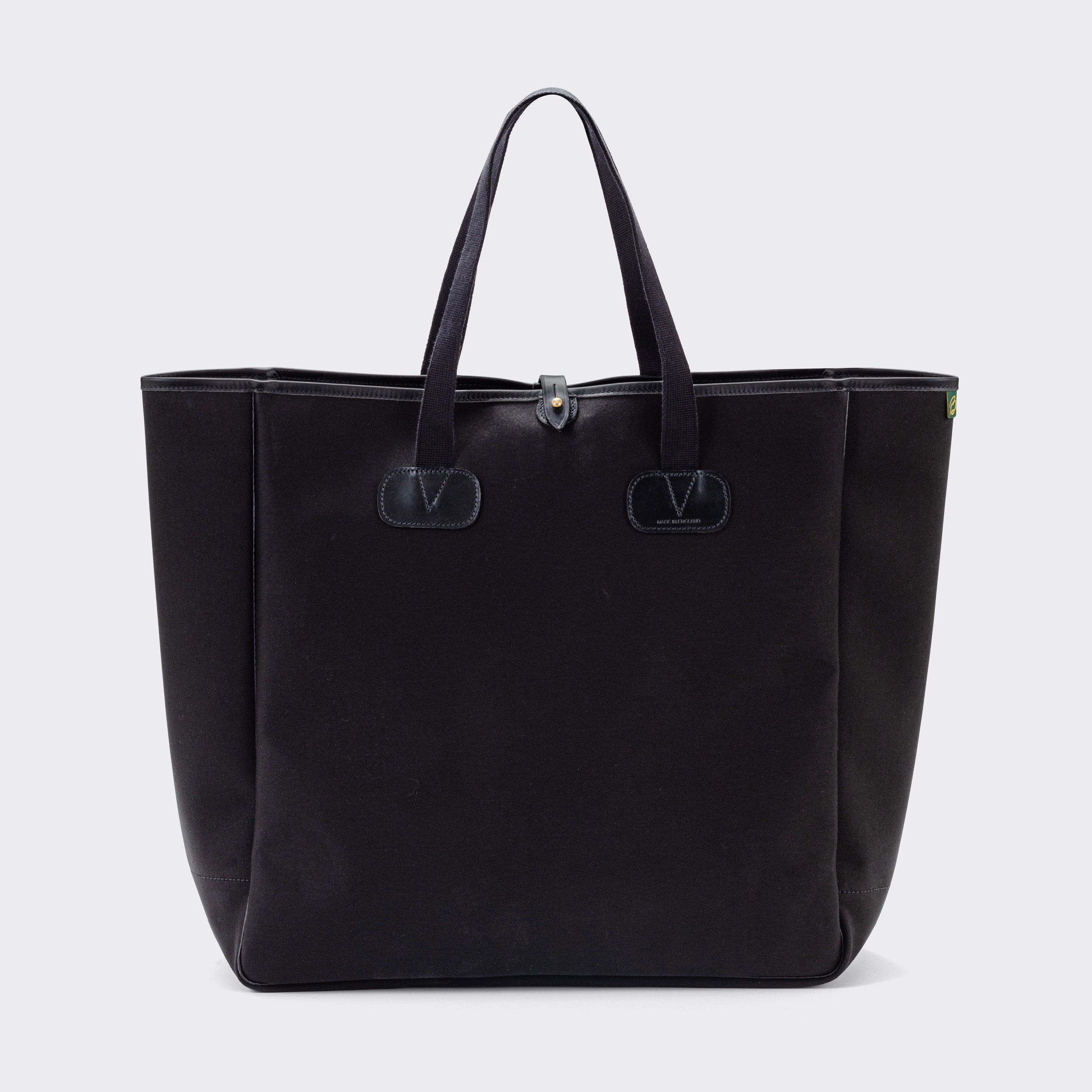 Brady : Tote Bag XL : Black