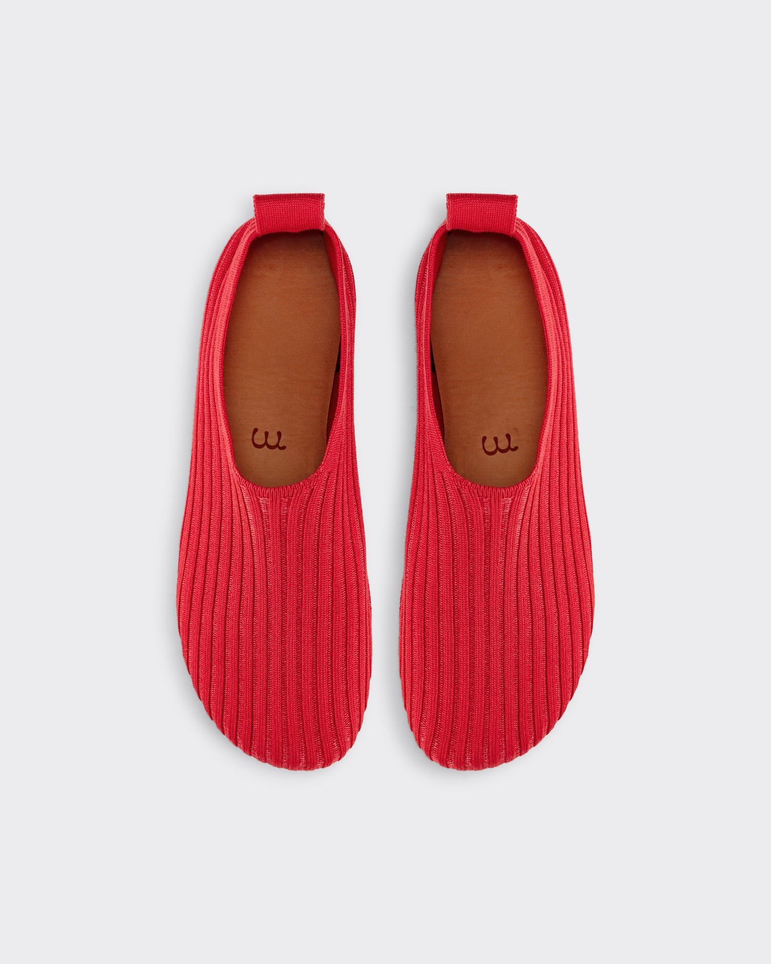 Meta Campania Collective red silk slip-on shoes leather sole detail BEIGE HABILLEUR PARIS