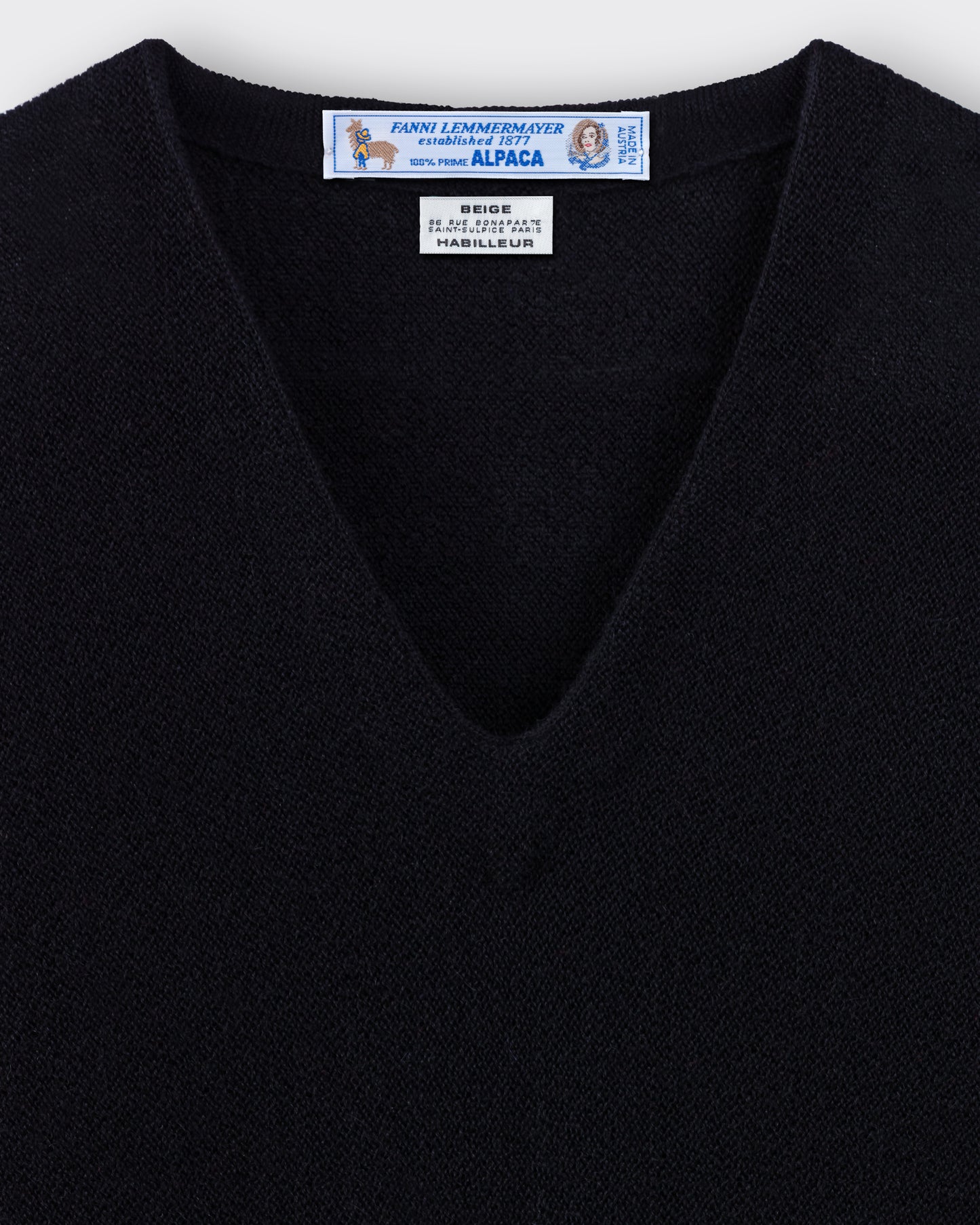 Pull Col V en Alpaga : Noir