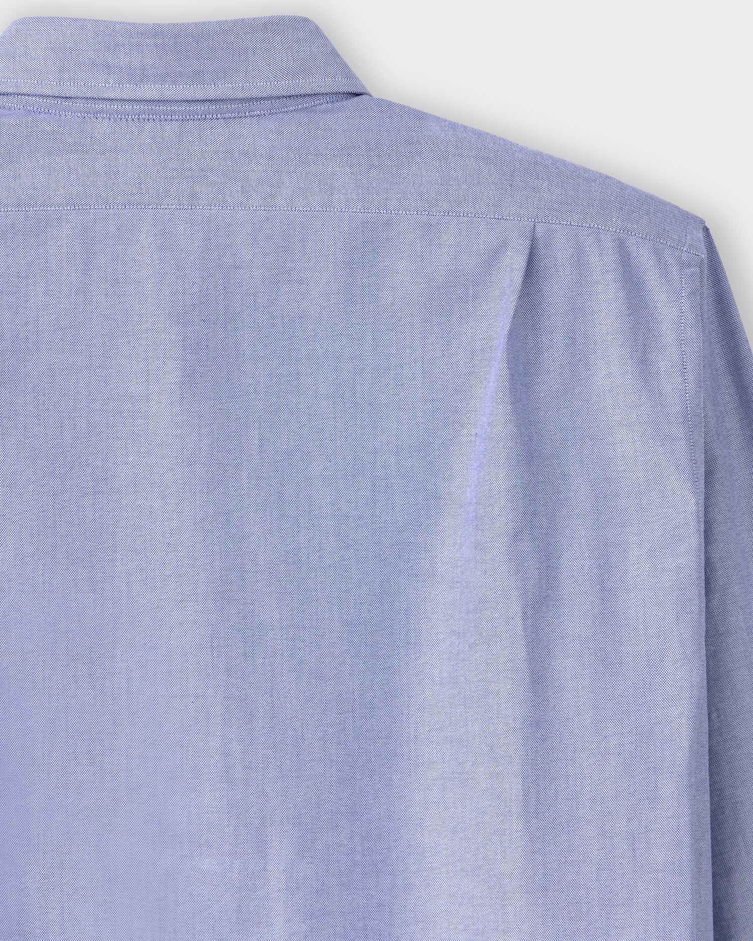 Back pleats detail, navy oxford shirt, BEIGE HABILLEUR PARIS