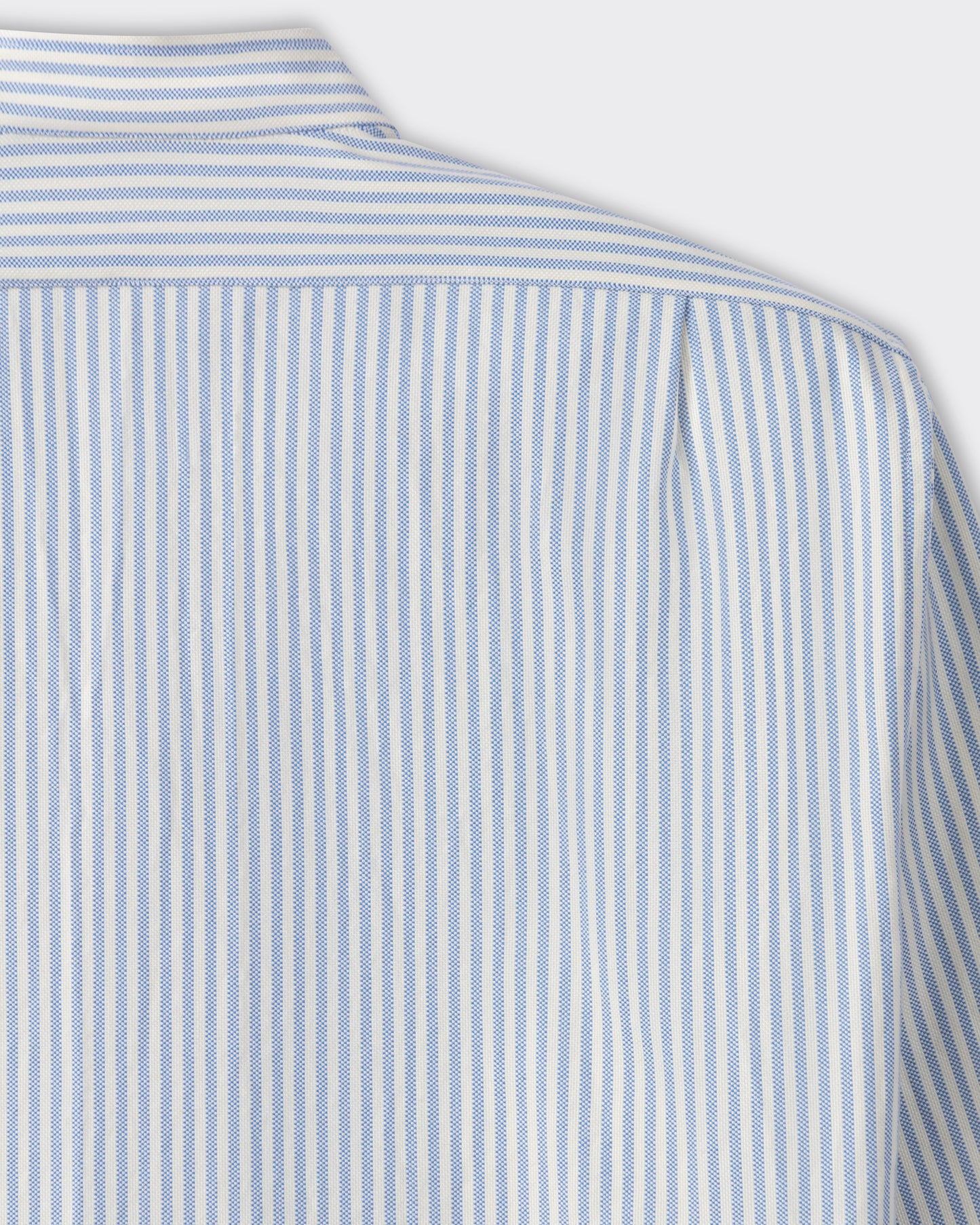 Back pleats detail, cream and blue oxford shirt, BEIGE HABILLEUR PARIS