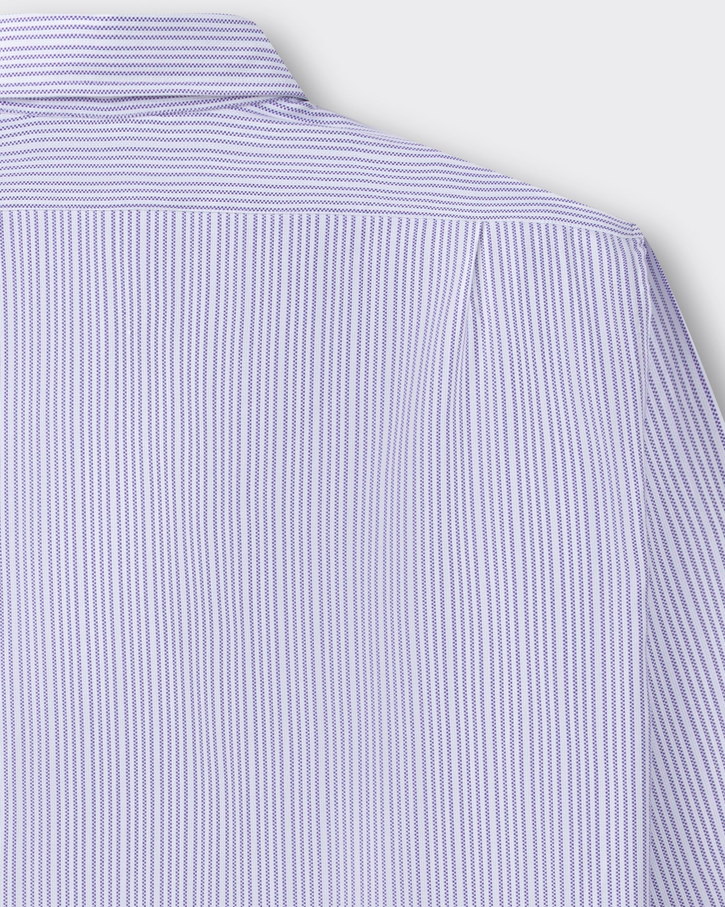 Back pleats detail, white and lavender oxford shirt, BEIGE HABILLEUR PARIS
