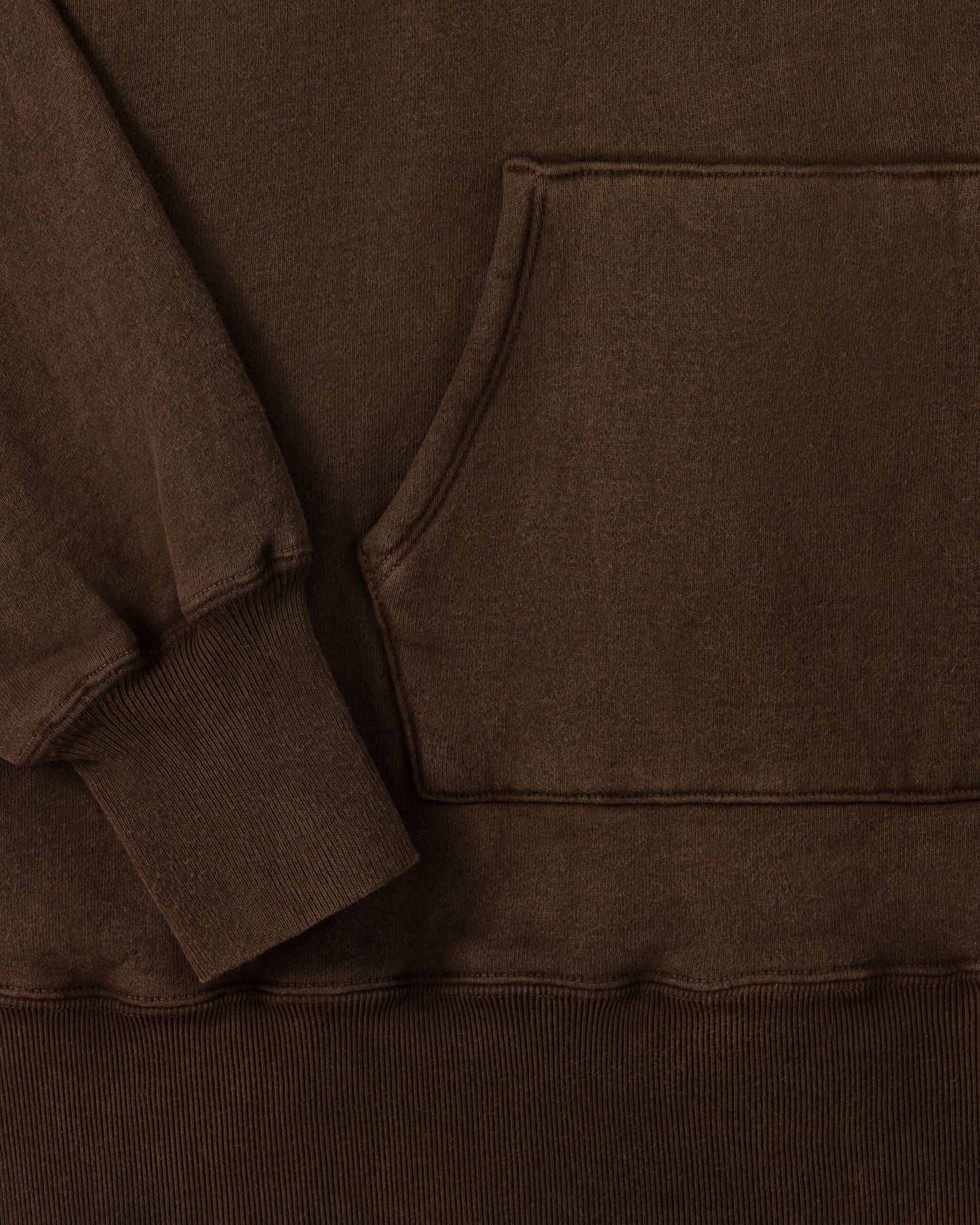 Hand-warmer patch pocket T.T LOT.620 Mud Dyed Brown hoodie — BEIGE HABILLEUR