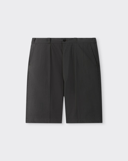T.T Lot.215 pleated shorts in cotton hemp satin, front view - Charcoal