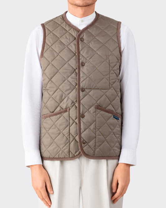 "Thornham" Quilted Gilet : Greige