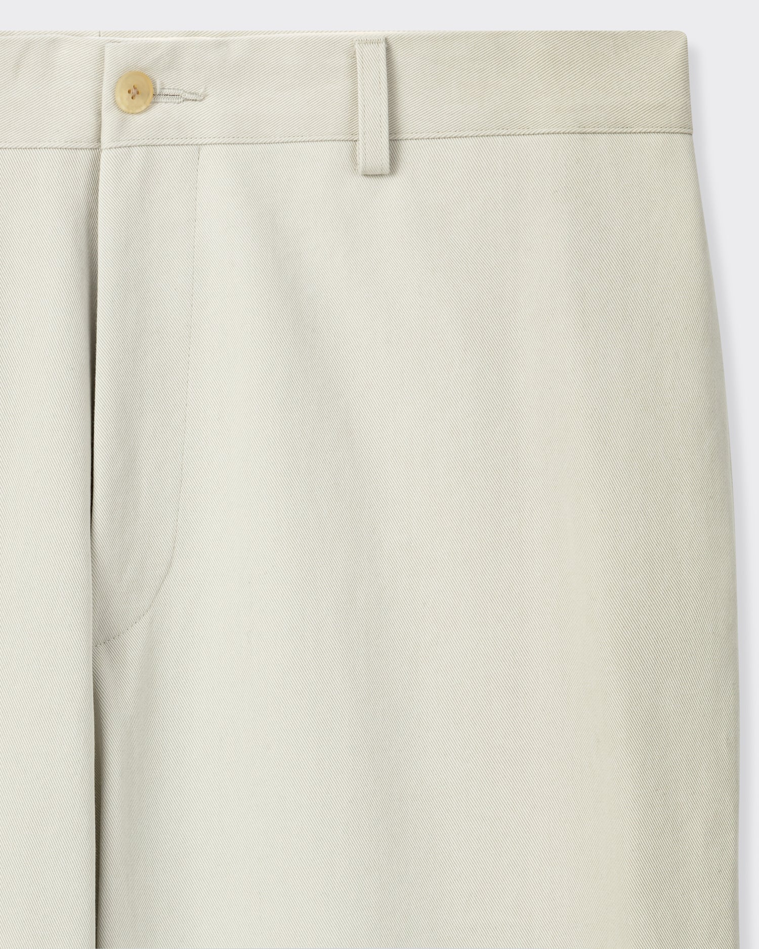 A.PRESSE Type 3 trousers in chalk cotton, close-up on the fabric and waistband