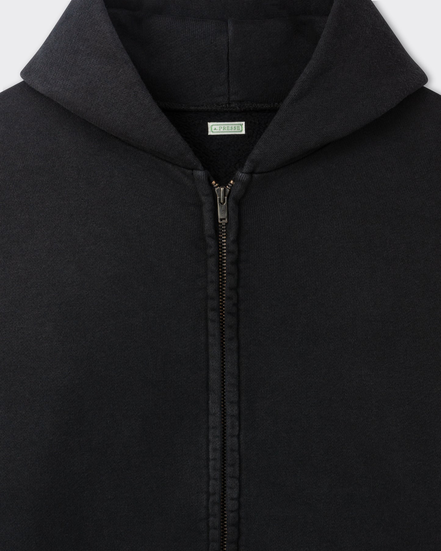 A.PRESSE zip hooded sweatshirt in black cotton fleece, close-up on the fleece and zip
