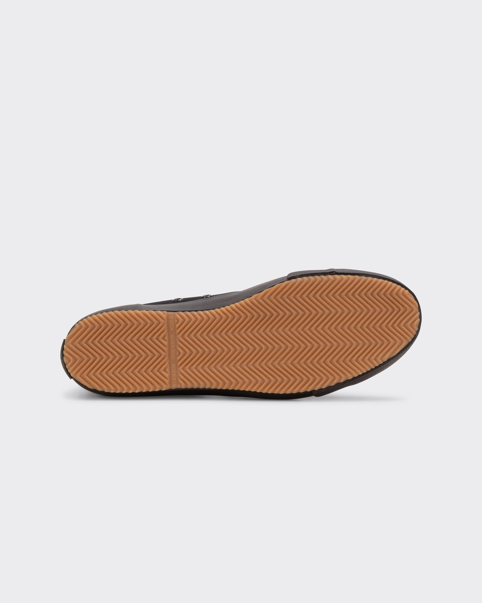 Vulcanised rubber sole of the Moonstar Gym Classic Hi black canvas trainer