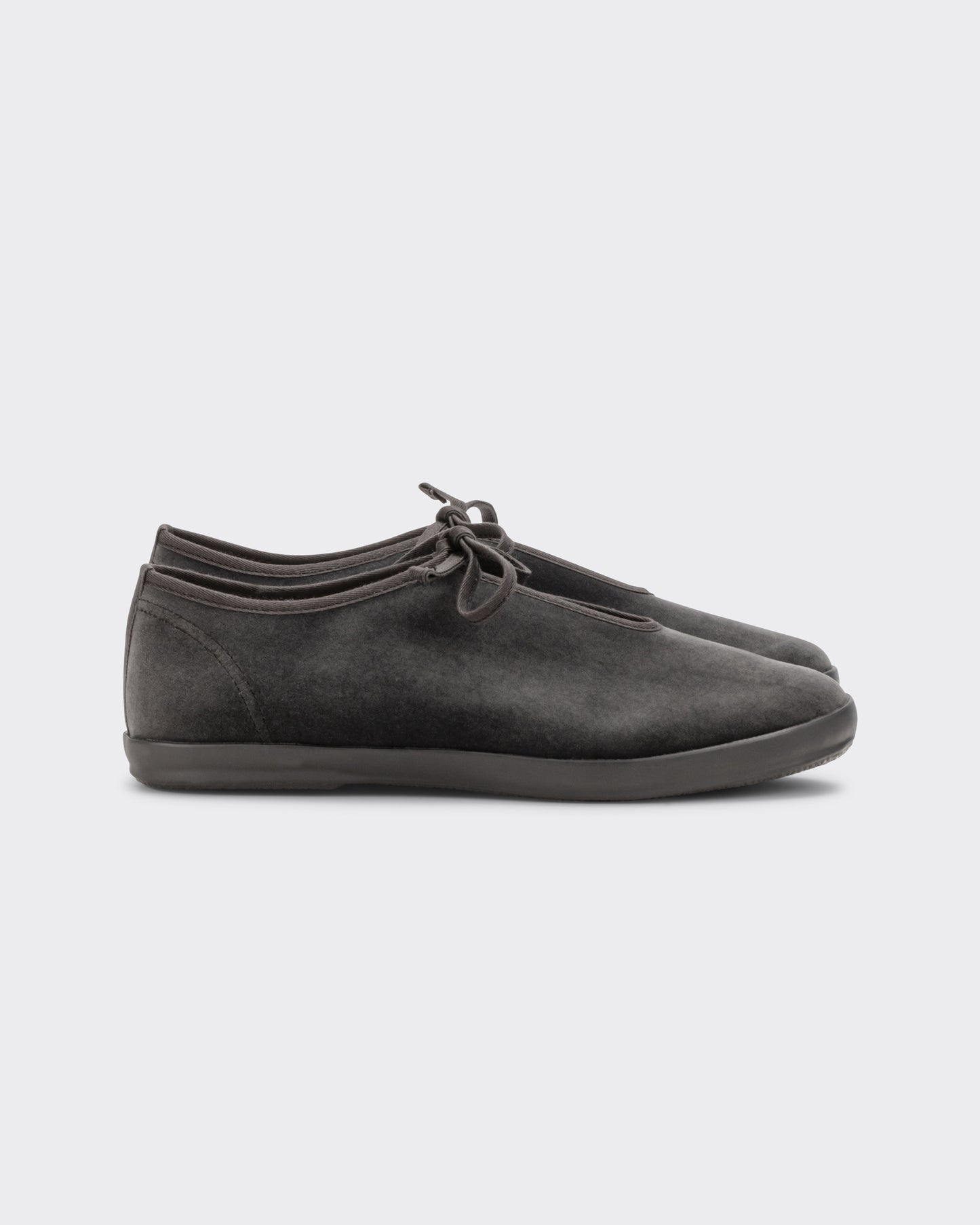 Moonstar Lite Prim women's velvet trainers in charcoal, side view