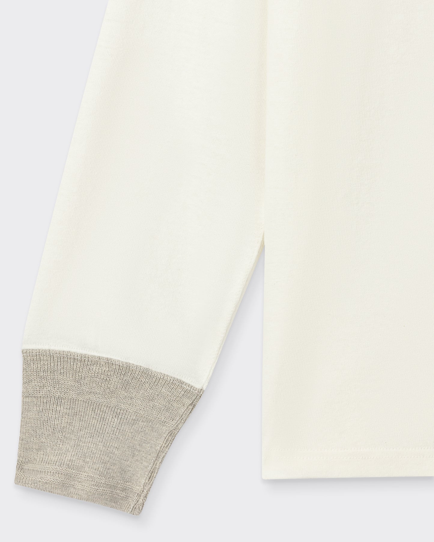 T.T Lot.618 Side Henley Neck in ivory cotton, sleeve detail