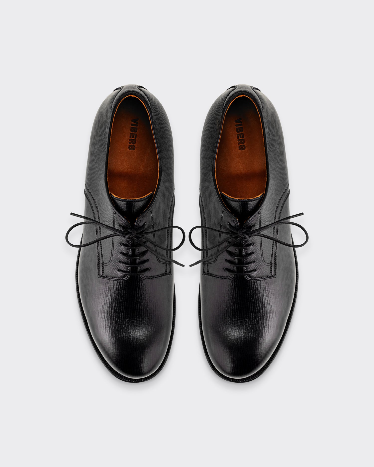 Viberg Navvy Cut Derby in black Alcazar grained calf, top view