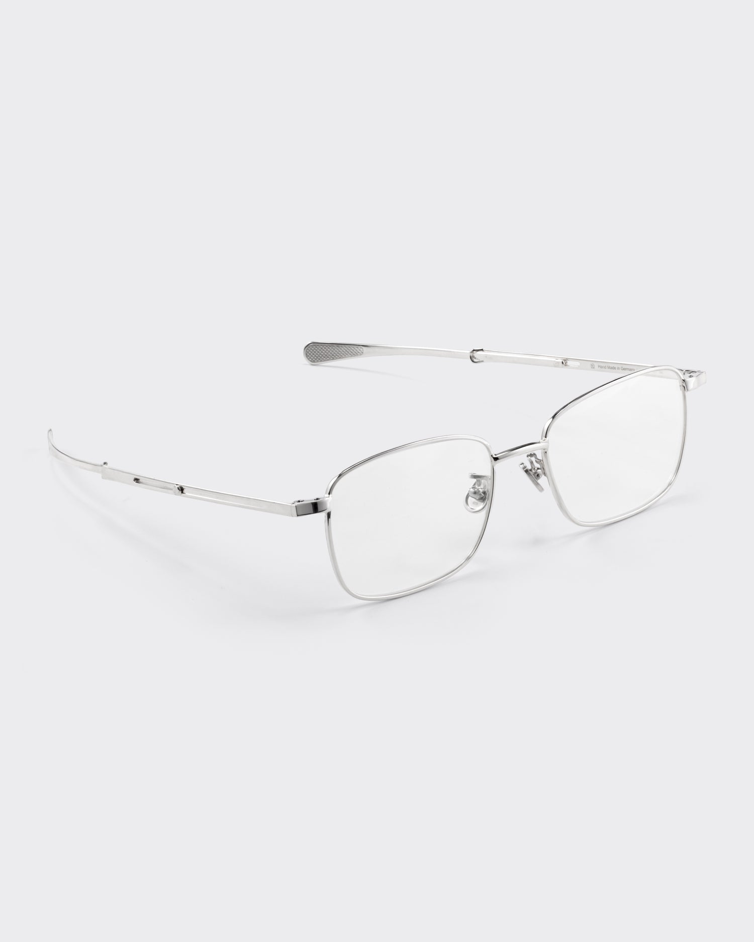 Gernot Lindner GL 203 rectangular sterling silver 925 optical glasses, three quarter view, BEIGE HABILLEUR PARIS