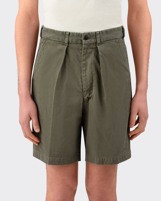 HEUGN pleated over dyed short - olive cotton shorts, front view