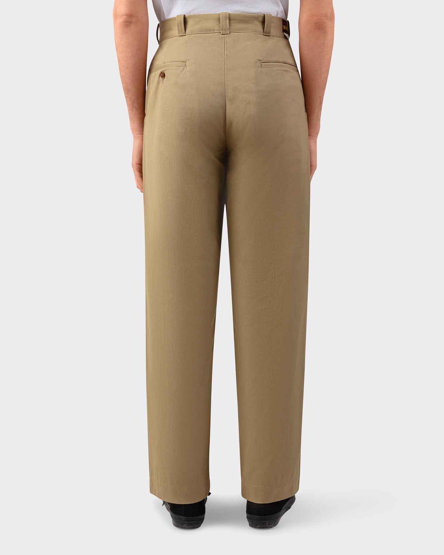 Chino BIG YANK vu de dos, poches arrière passepoilées MATT PANTS