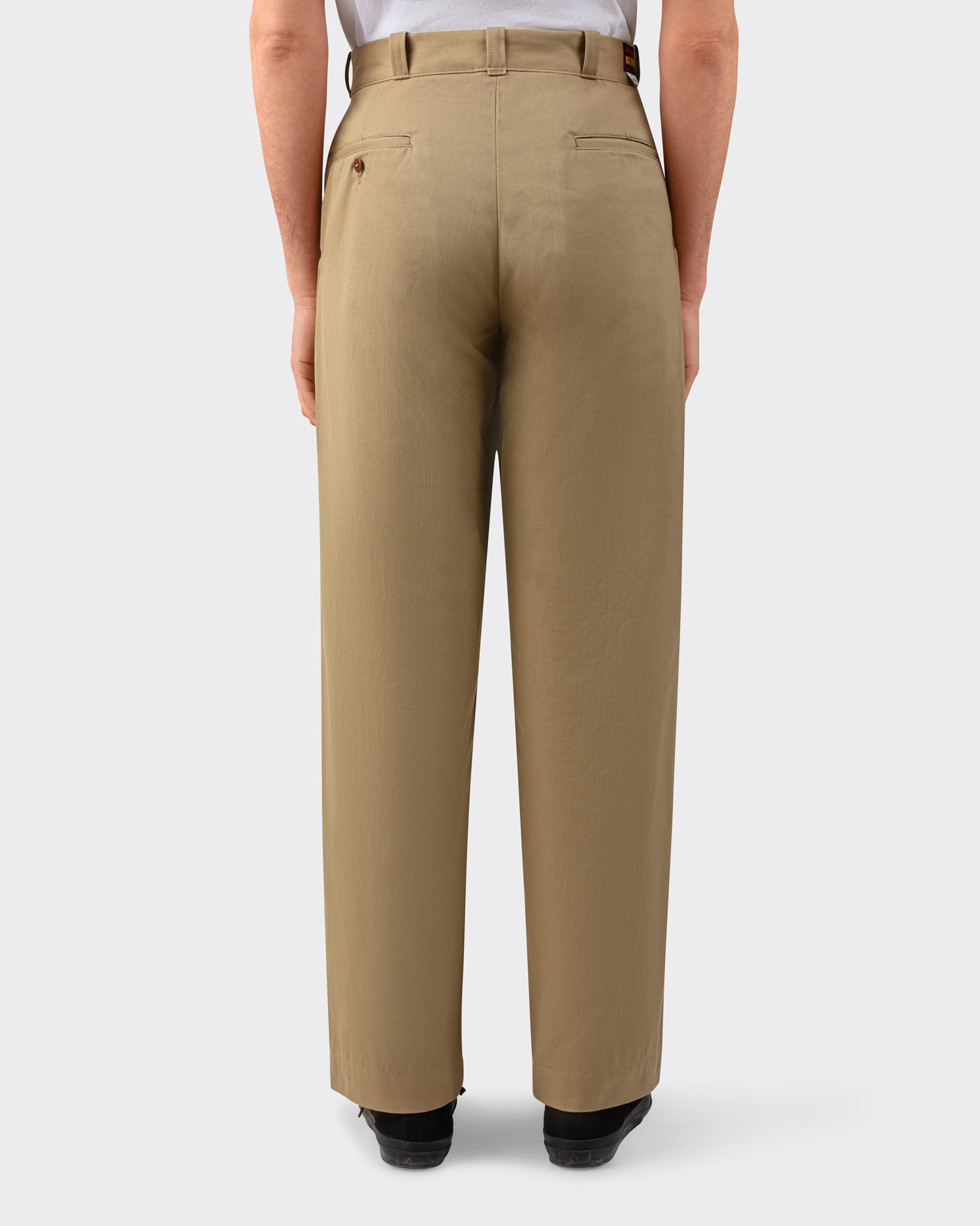 Chino BIG YANK vu de dos, poches arrière passepoilées MATT PANTS