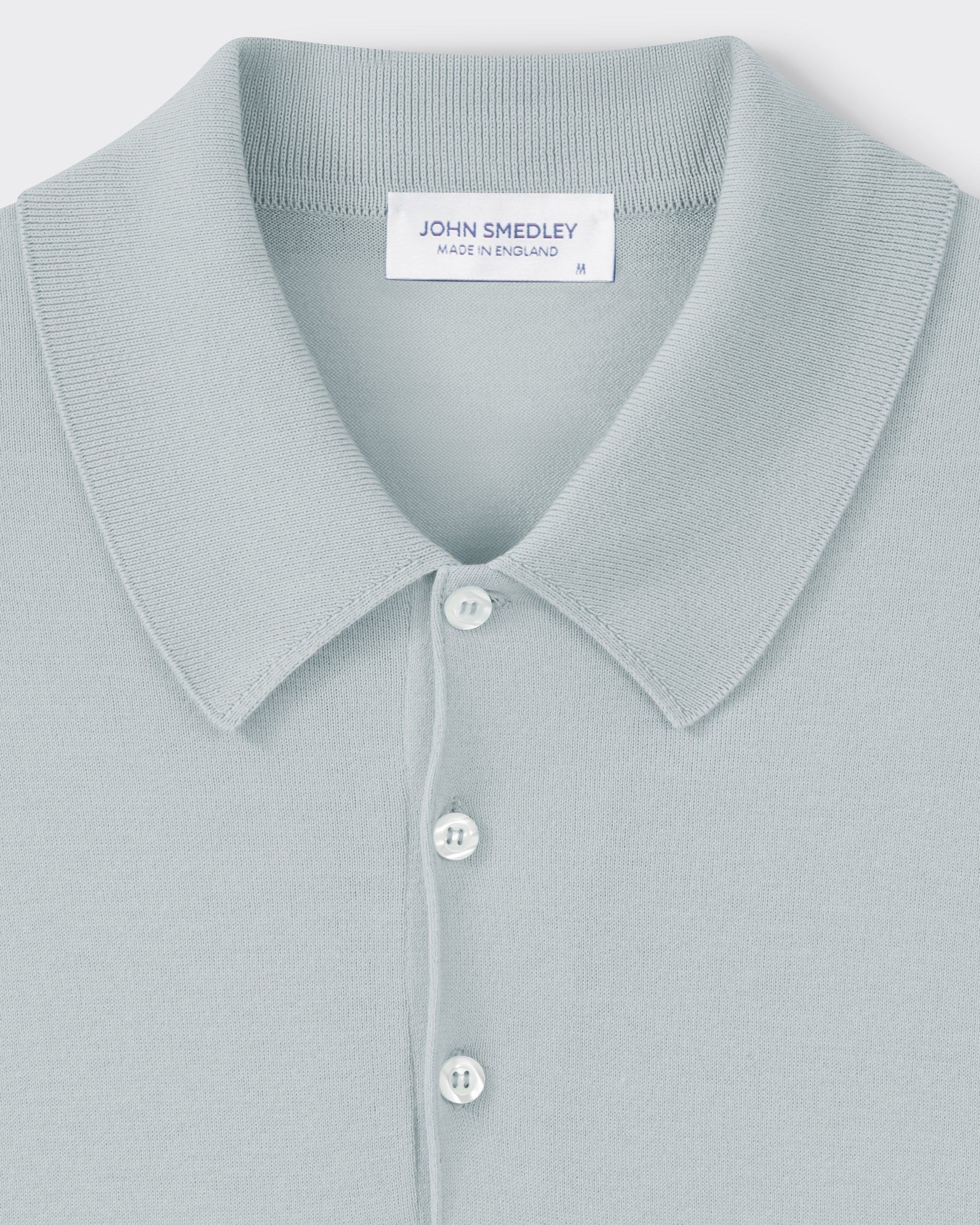 John Smedley Isis Sea Island cotton polo shirt in Dew, collar detail