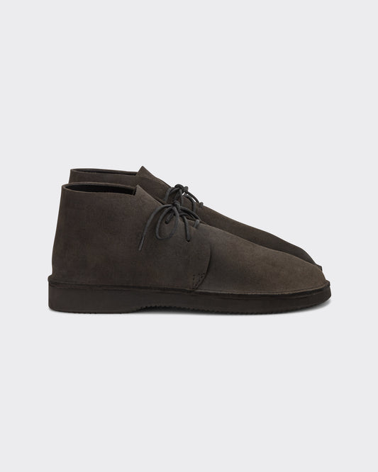 Aurora for BEIGE North Pacific chukka boots in charcoal Horween roughout leather, side view