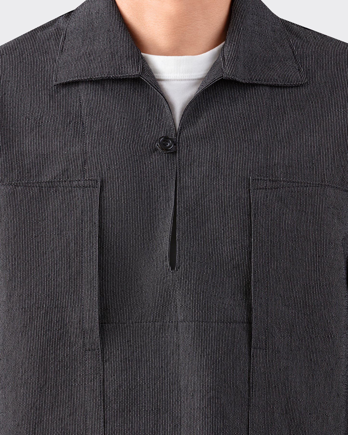 Cotton and Linen Sailor Shirt: Black-White