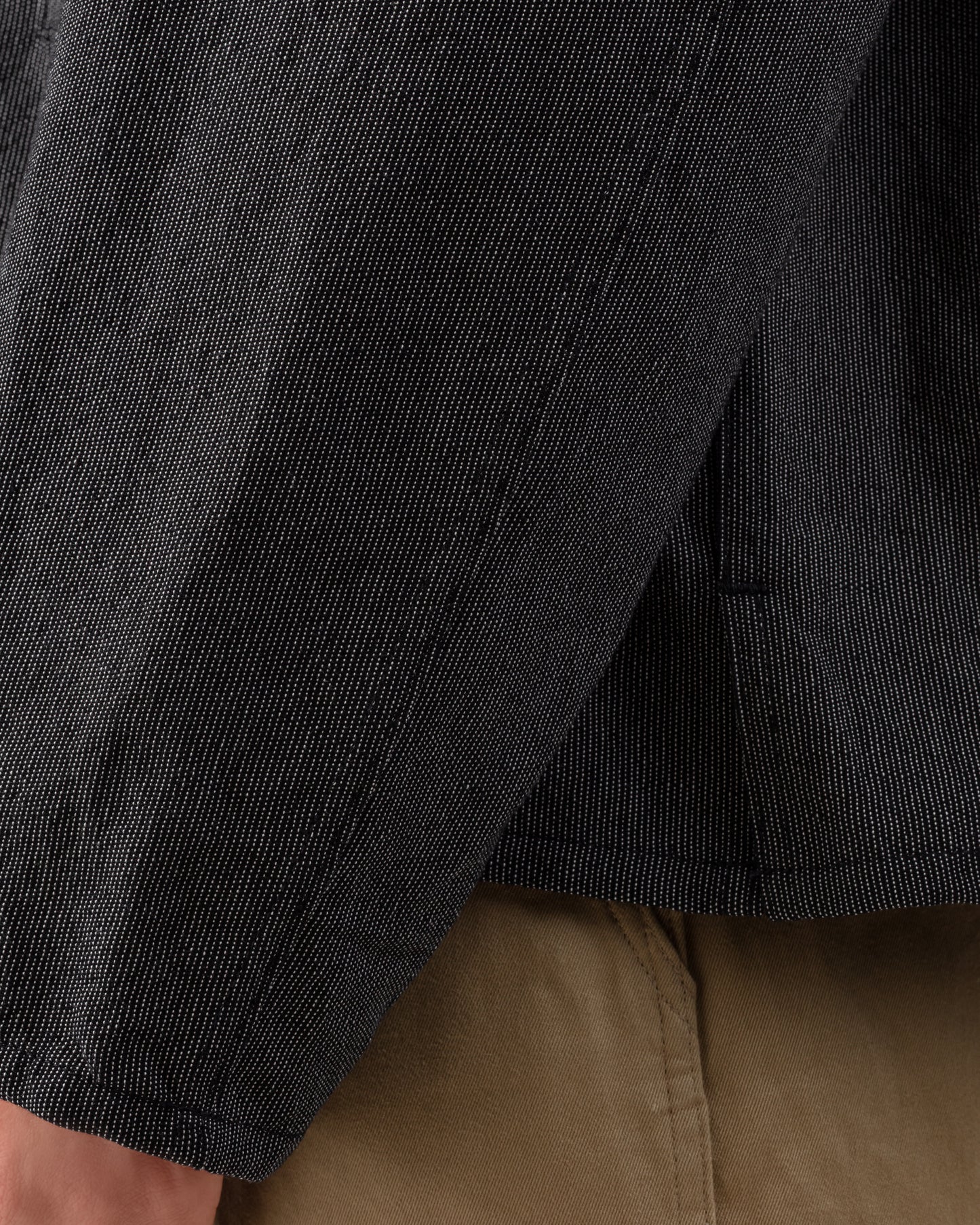 Cotton and Linen Sailor Shirt: Black-White